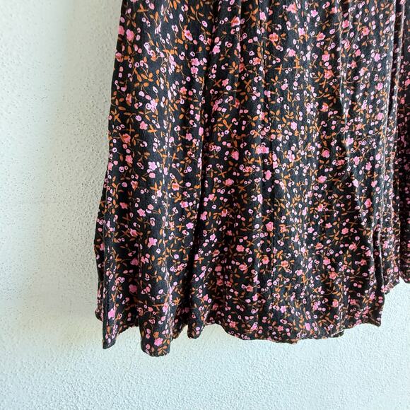 Cottagecore Floral Smocked Mini Dress Lace Up Back Flutter Sleeve Black Pink - Picture 3 of 6